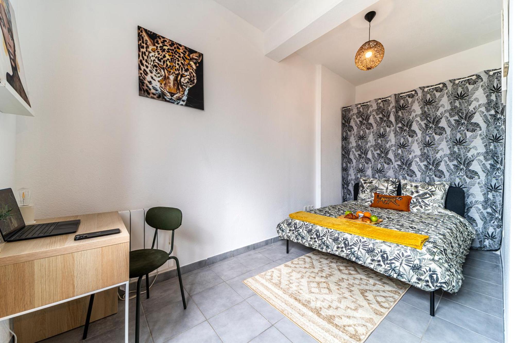 Stay Cosy Lille I Tourcoing - Appartement - Hypercentre - Parking Securise - Wifi - Netflix - Cuisine Zewnętrze zdjęcie